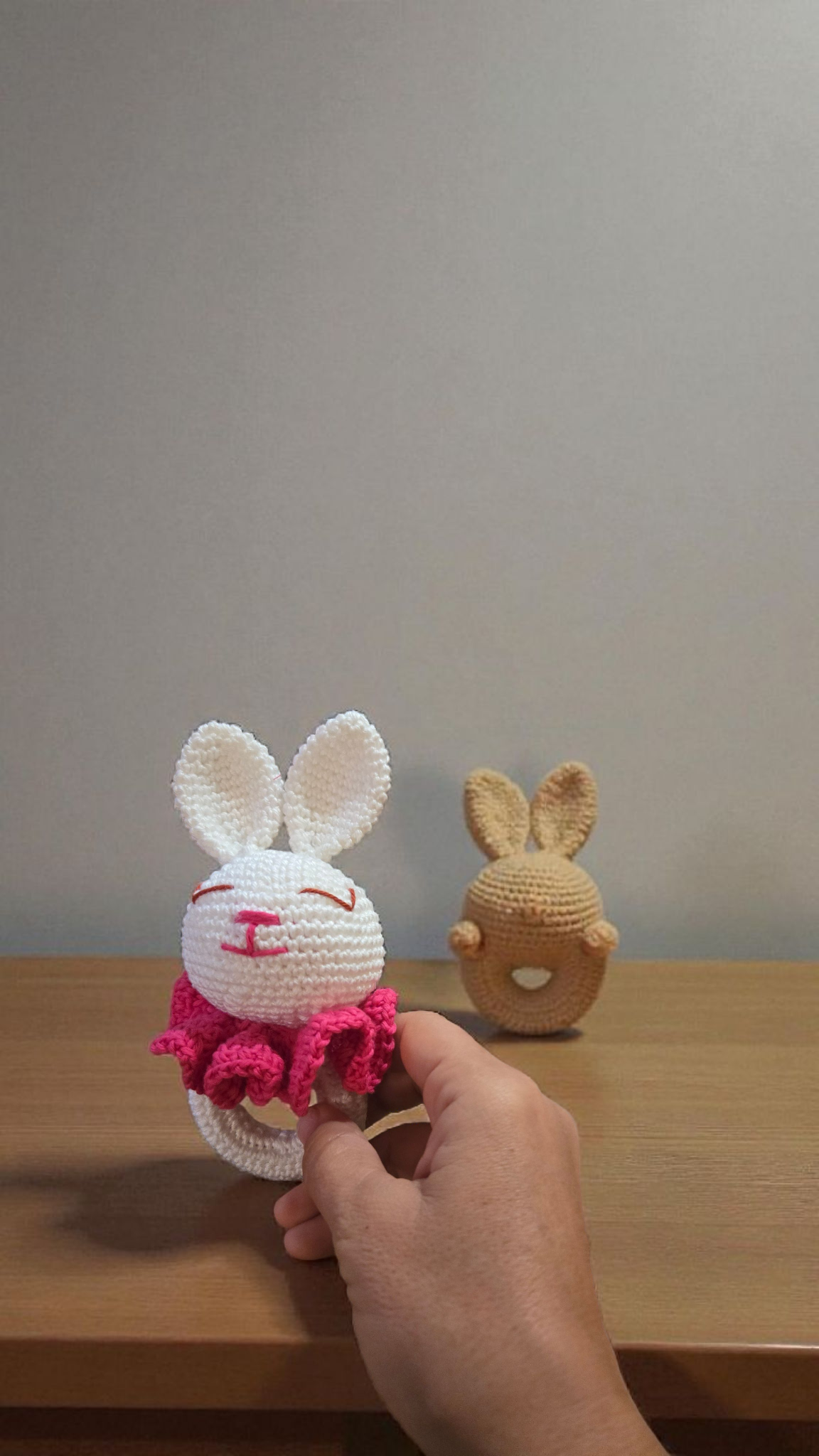 Hochet pour bébé au crochet – Fait main
